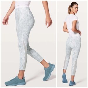 Lululemon Train Times Crop (25”)